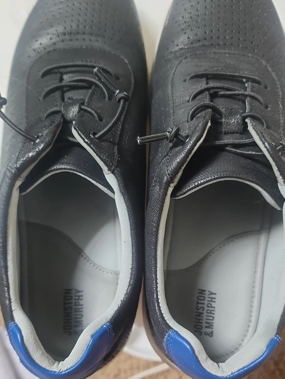 Sz 5M Boys Casual Perforated Lace-Up Genuine Leather Dress Sneaker in Black